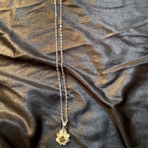 Lia Sophia fashion necklace